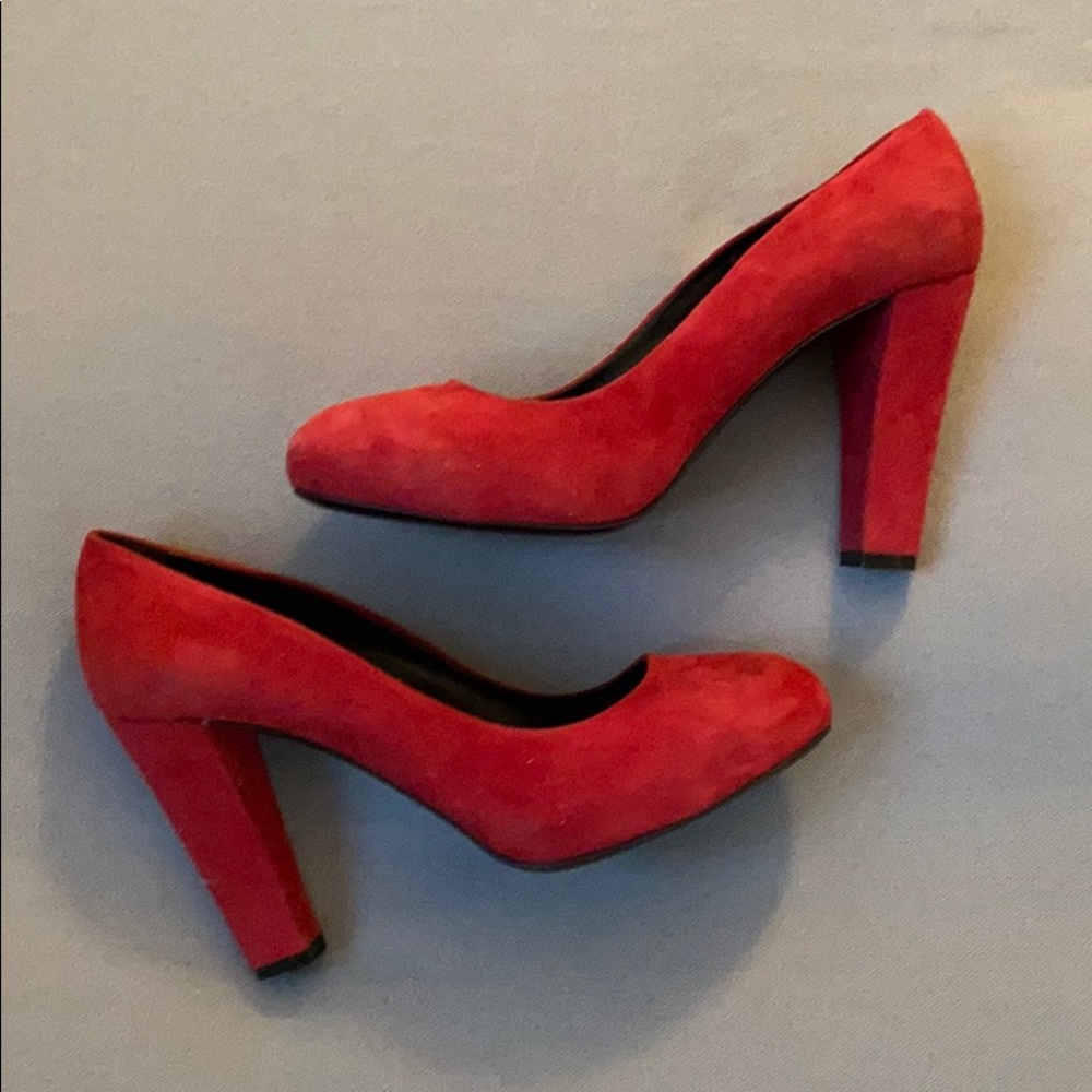 Malo Red Suede Pumps size 36